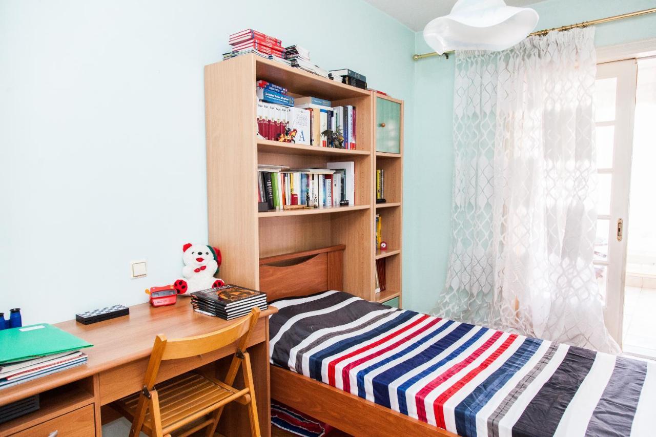 Sunny Apartment Near Metro Station 雅典 外观 照片