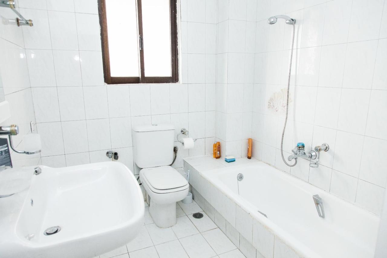 Sunny Apartment Near Metro Station 雅典 外观 照片